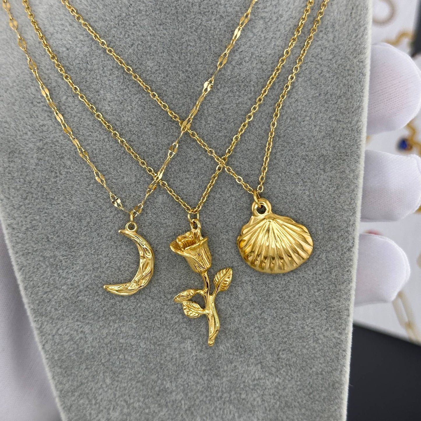 18K gold plated Stainless steel Seashells necklace