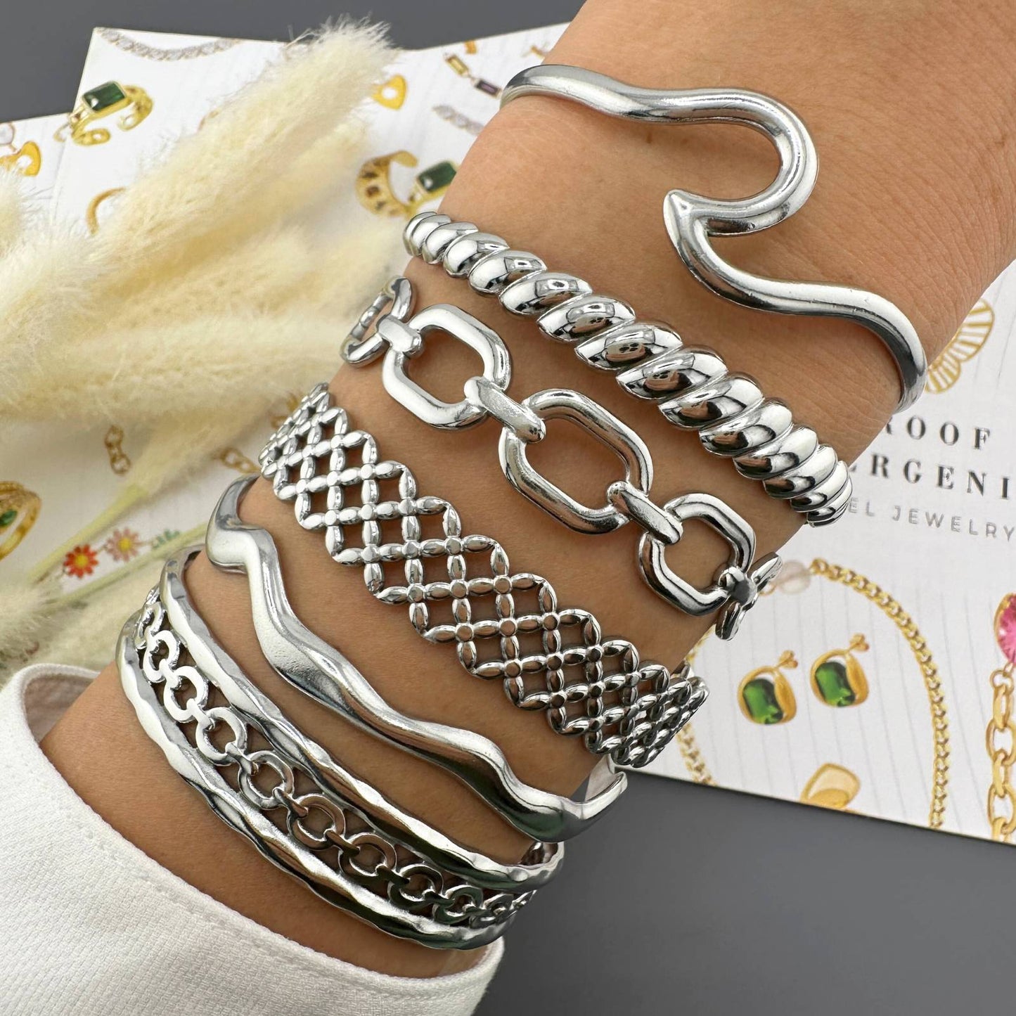 Stainless steel bracelet