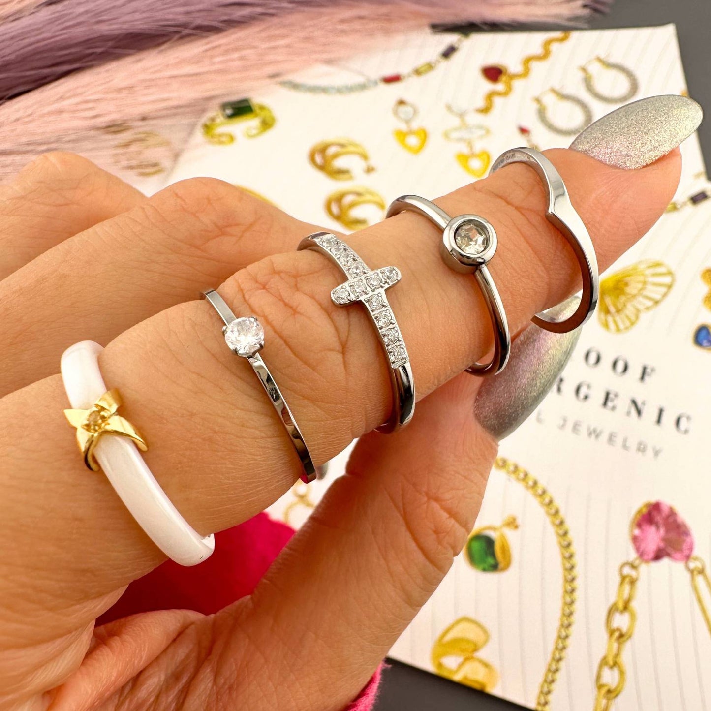 Ceramic / 18K gold plated steel finger ring