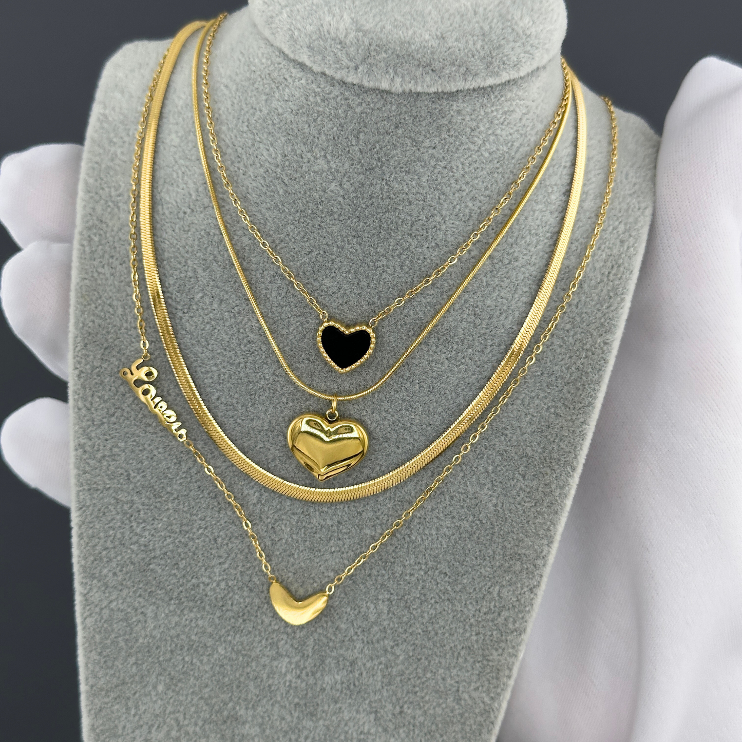 18K gold plated Stainless steel  Hearts necklace