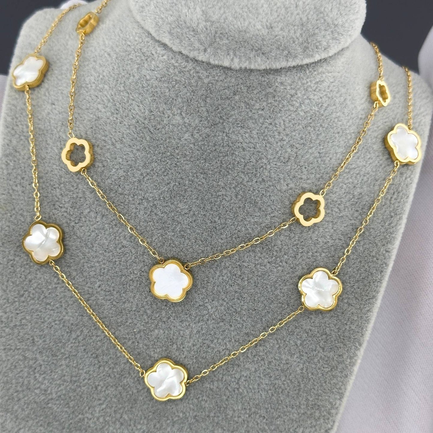 18K gold plated Stainless steel  Flower Meadow necklace