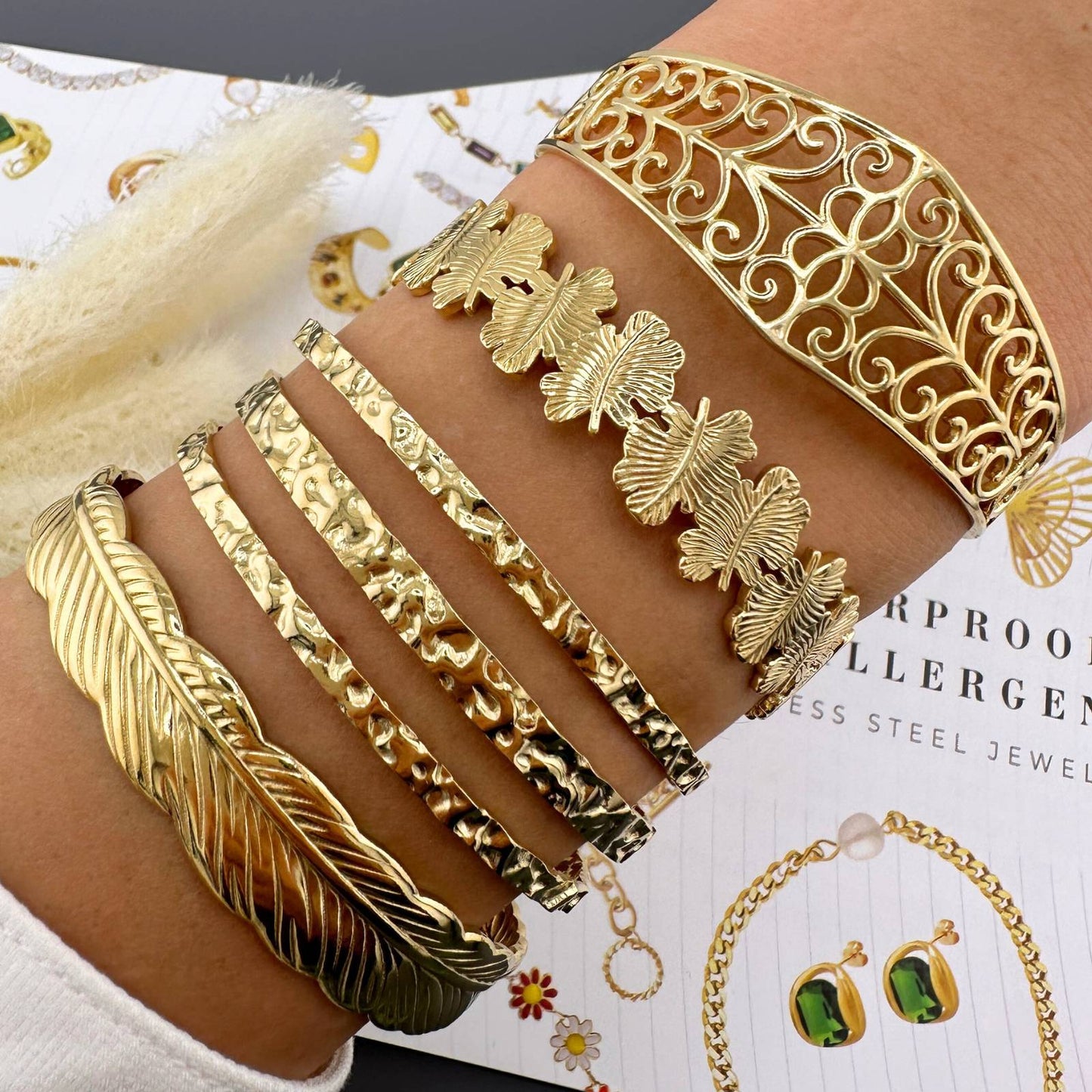 18K gold plated Stainless steel  Feather bracelet